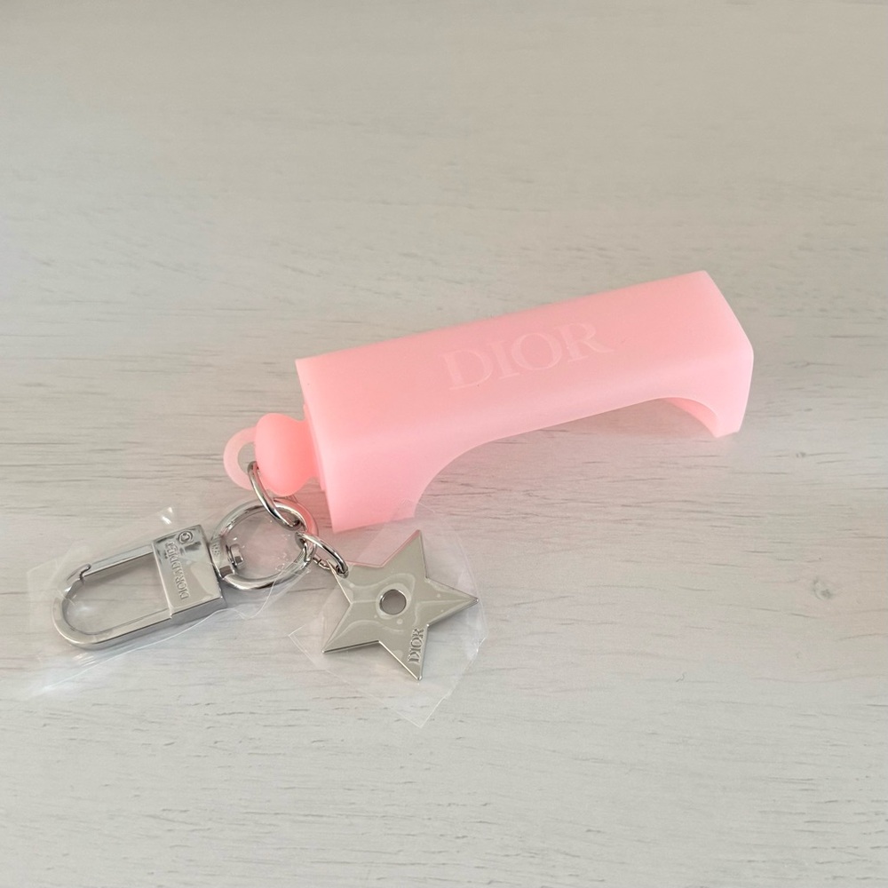 Dior Beauty Lip Glow Oil Bag Charm Keychain - Picture 4 of 10